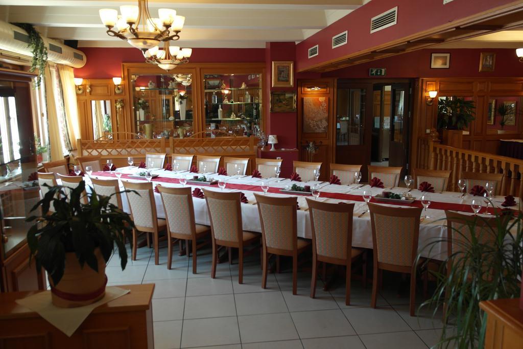 Hotel Jahnhaus Langenfeld  Zewnętrze zdjęcie